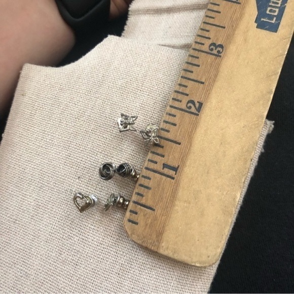 Vintage 3 Pairs Small Studs - Picture 2 of 2